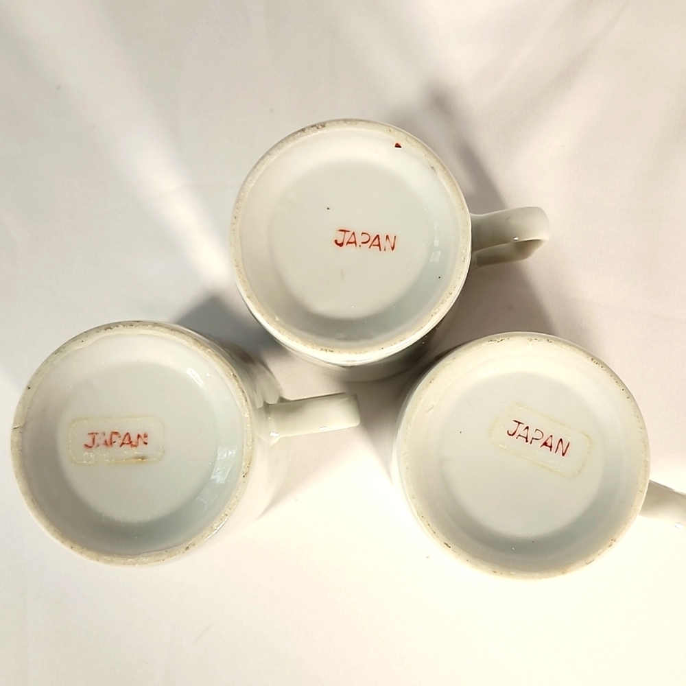Set of 3 Vintage Hummel-Style Mugs - Collectible Porcelain - Made in Japan 1950s - Picture 8 of 16